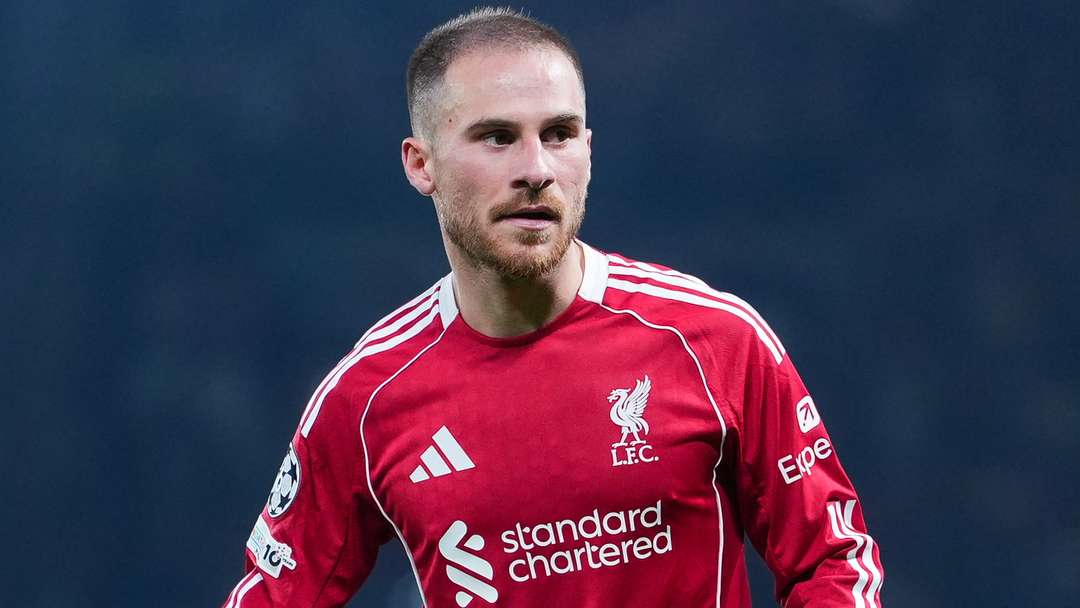 Liverpool busca a Adam Wharton por futuro incierto de Mac Allister